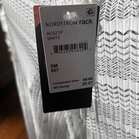 Jordan Taylor White Crochet Swim Cover-Up Pants – NWT - Picture 4 of 6